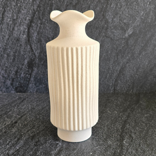 Frilly Ribbed Vase 10 x 25.3cm #SWVFRILL02 - Each